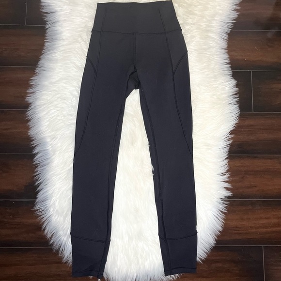 Lululemons Align 25” - Picture 7 of 12